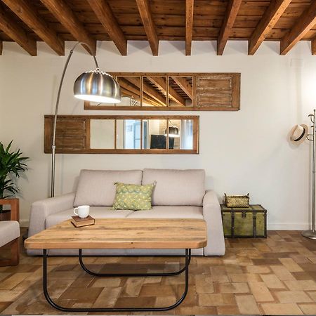 Santa Maria Apartments Sevilla Eksteriør billede