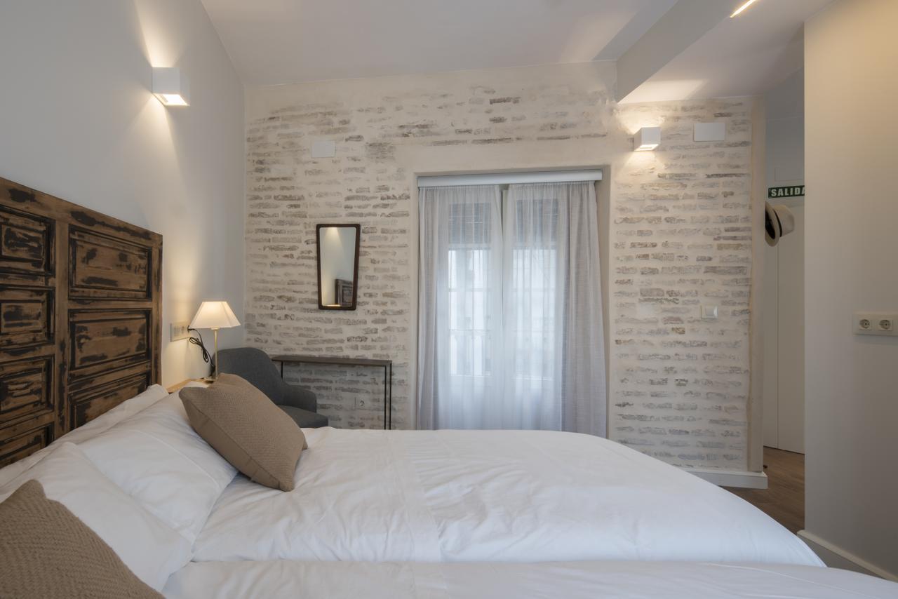 Santa Maria Apartments Sevilla Eksteriør billede