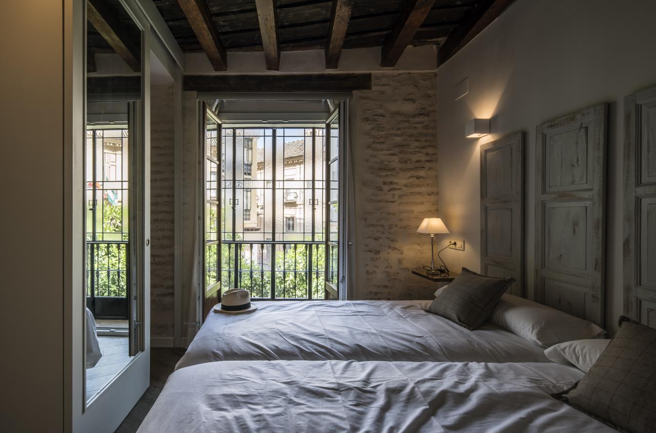 Santa Maria Apartments Sevilla Eksteriør billede