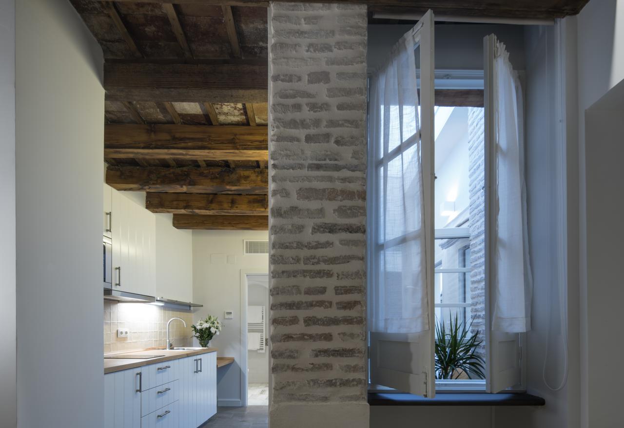 Santa Maria Apartments Sevilla Eksteriør billede