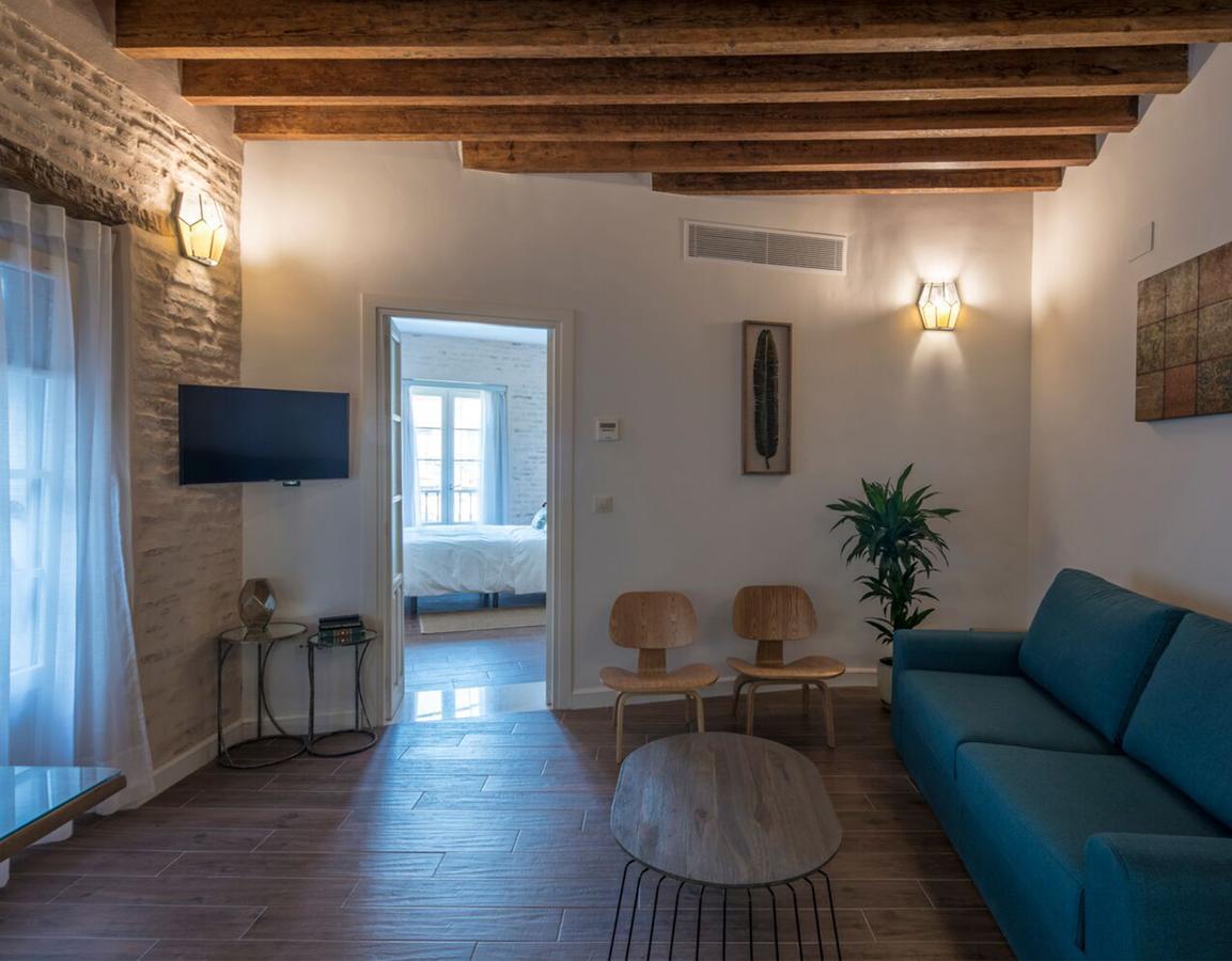 Santa Maria Apartments Sevilla Eksteriør billede