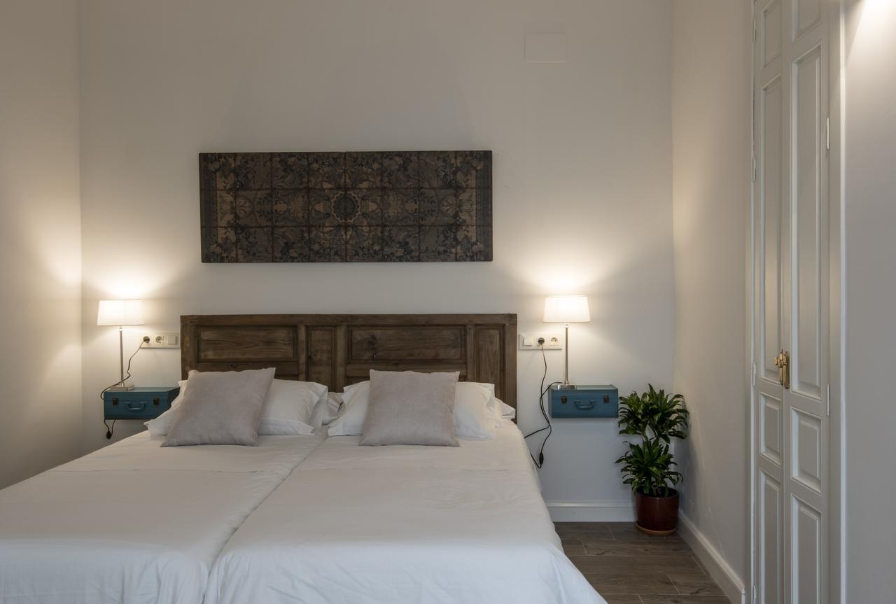 Santa Maria Apartments Sevilla Eksteriør billede
