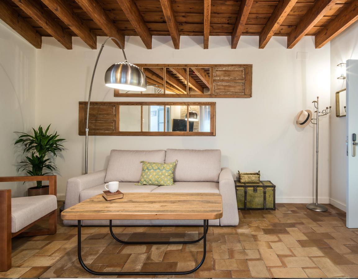 Santa Maria Apartments Sevilla Eksteriør billede